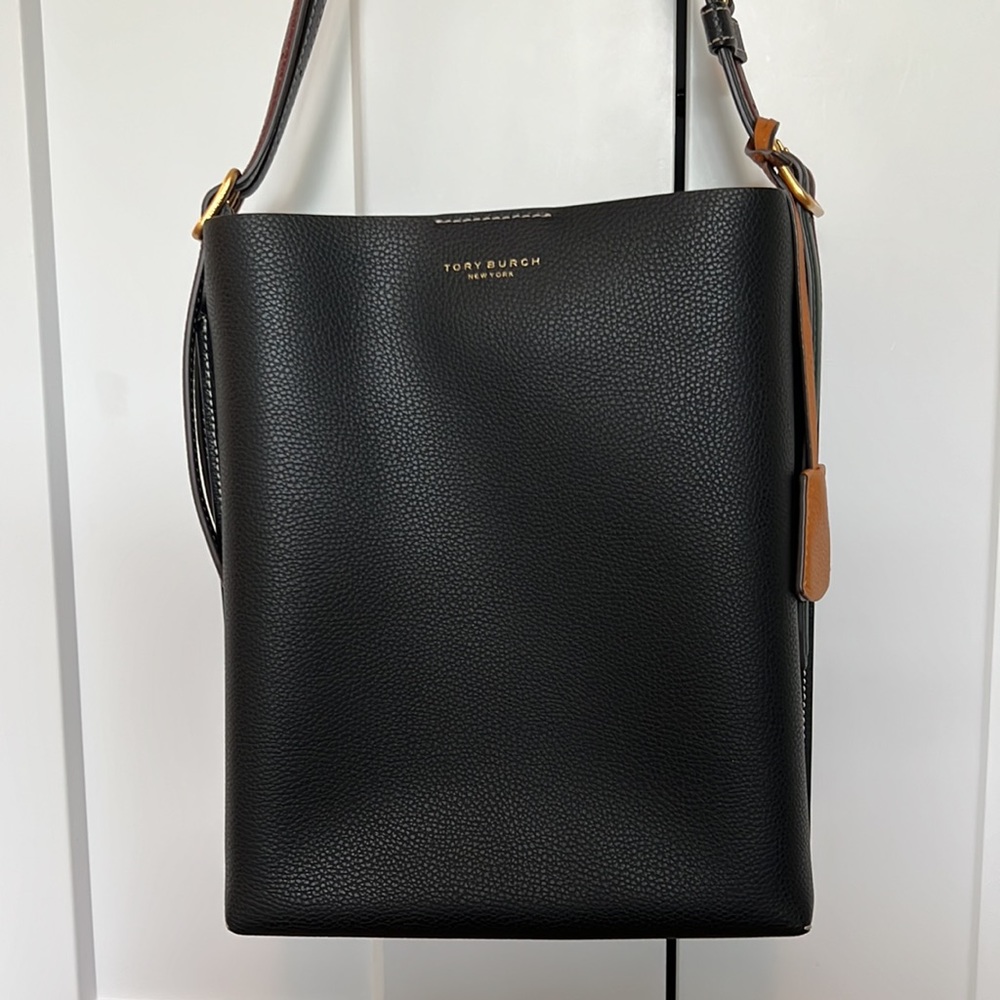 Very gently used Tory Burch Perry Bucket Shoulder Bag